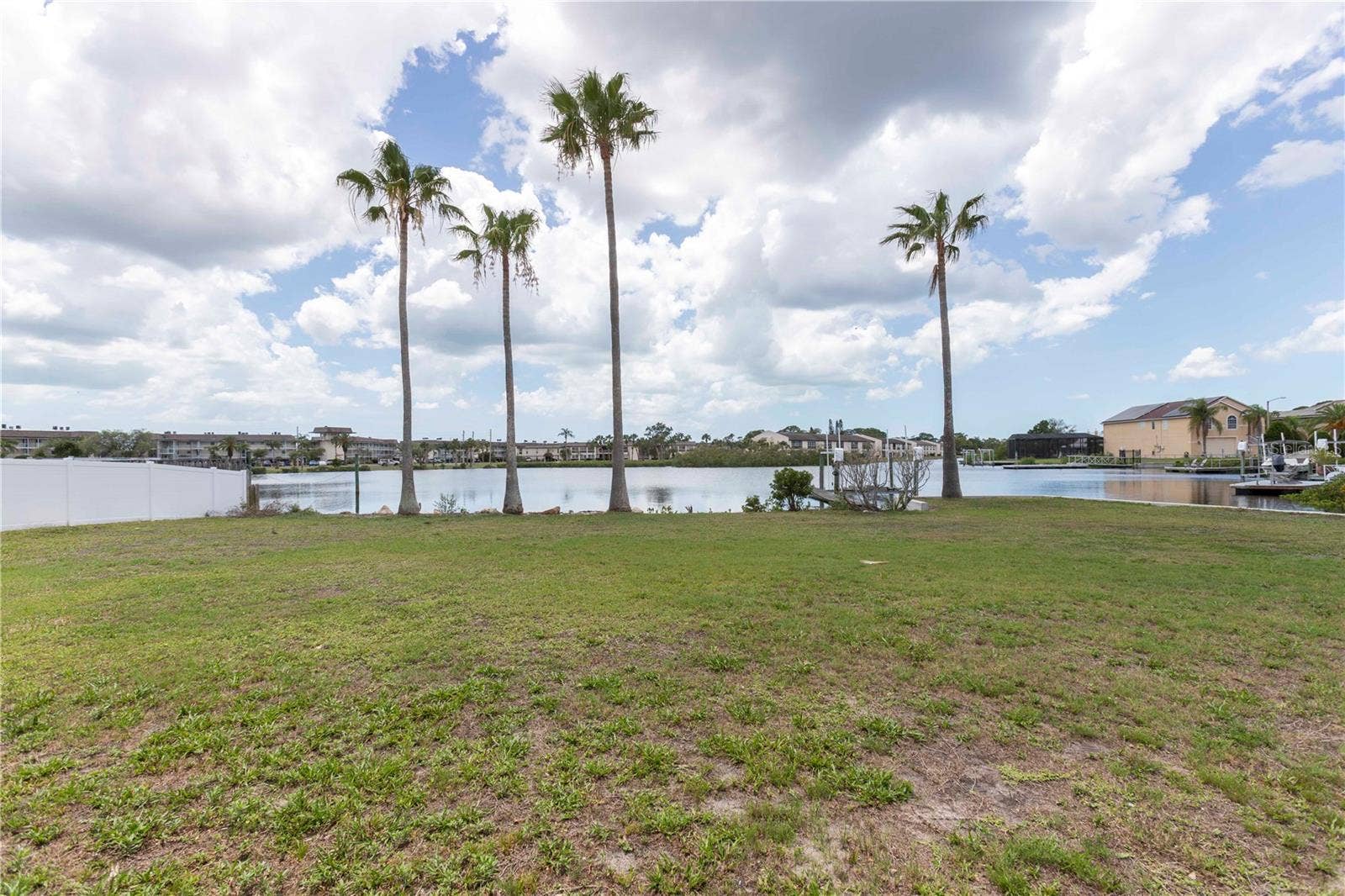 5303 SEA FOREST DRIVE, New Port Richey, FL 34652 5303 SEA FOREST DRIVE, New Port Richey, FL 34652