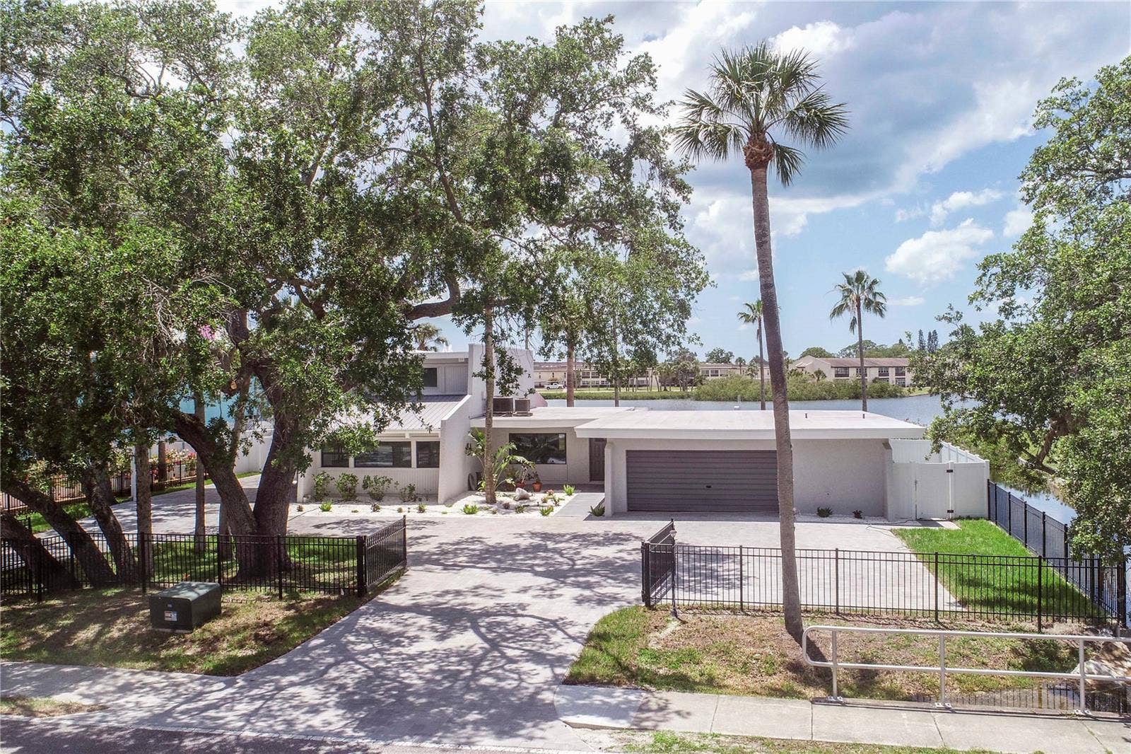 5303 SEA FOREST DRIVE, New Port Richey, FL 34652 5303 SEA FOREST DRIVE, New Port Richey, FL 34652