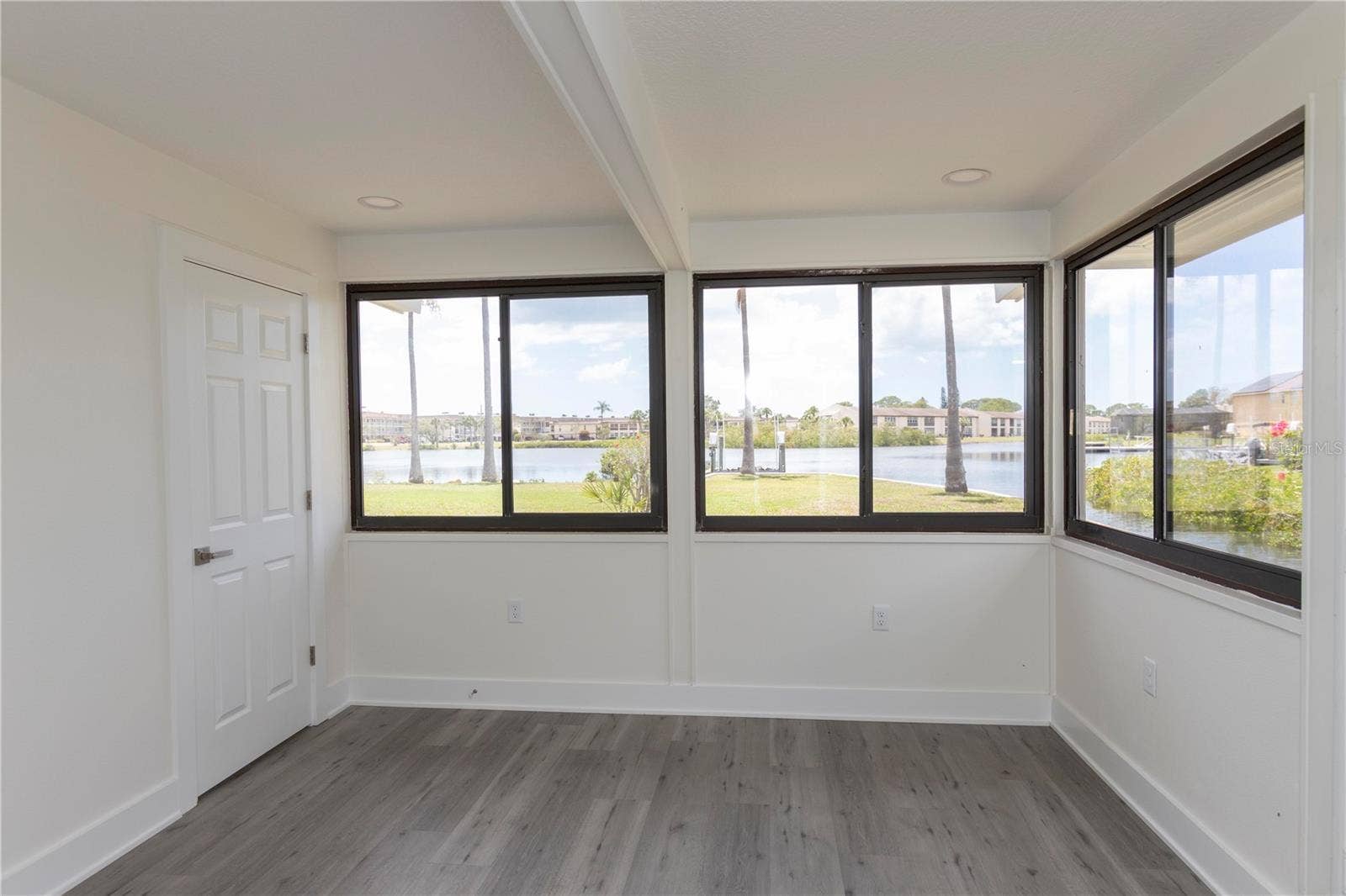 5303 SEA FOREST DRIVE, New Port Richey, FL 34652 5303 SEA FOREST DRIVE, New Port Richey, FL 34652