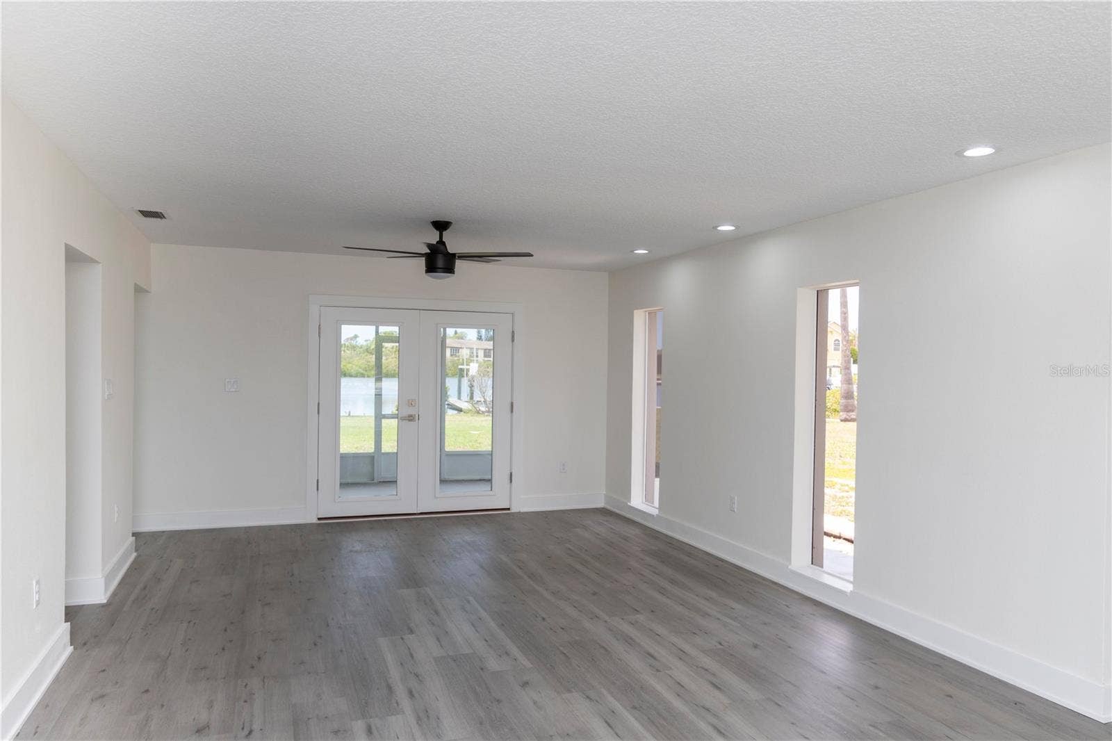 5303 SEA FOREST DRIVE, New Port Richey, FL 34652 5303 SEA FOREST DRIVE, New Port Richey, FL 34652