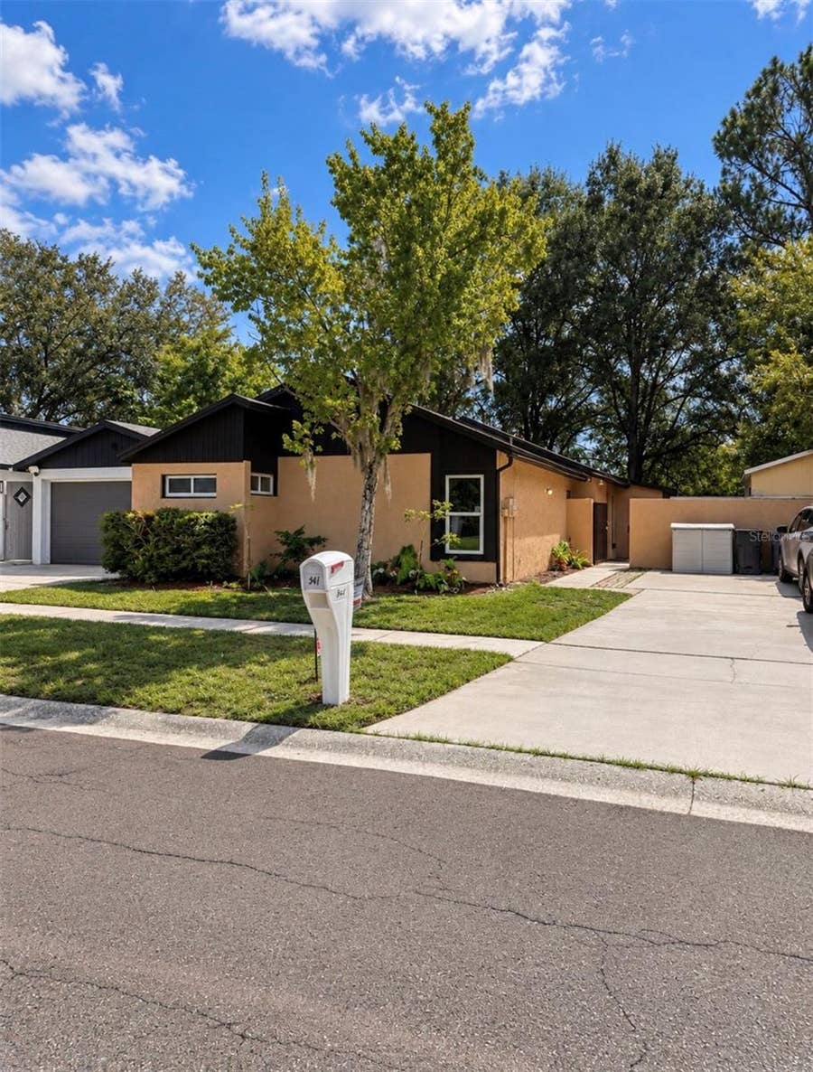 Property photo for 1932 GREGORY DRIVE, Tampa, FL