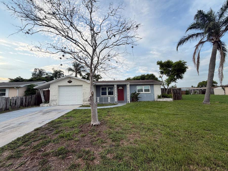Property photo for 3221 ROXBURY DRIVE, Holiday, FL