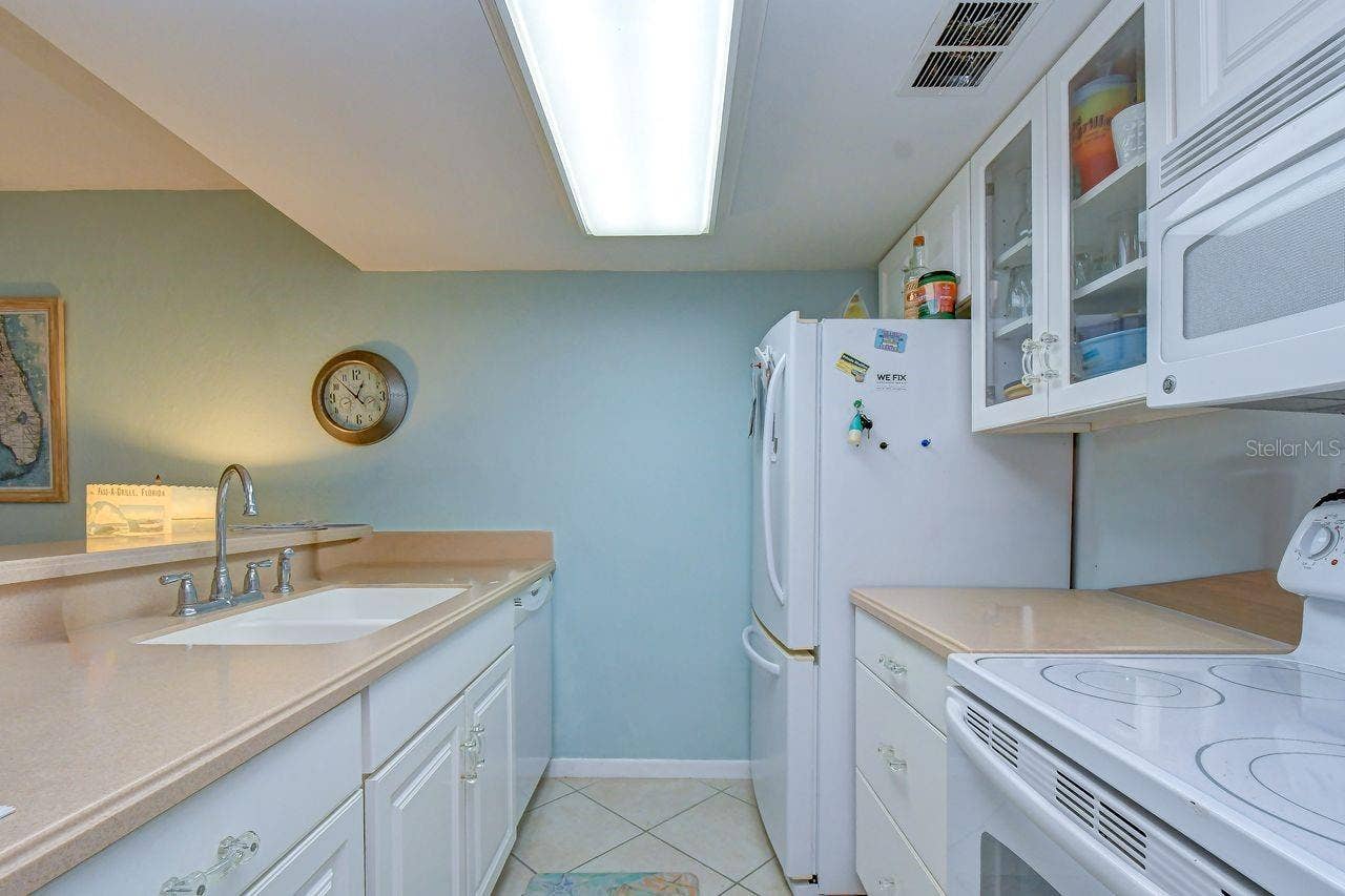 200 1ST AVENUE, #207, St Pete Beach, FL 33706 200 1ST AVENUE, #207, St Pete Beach, FL 33706