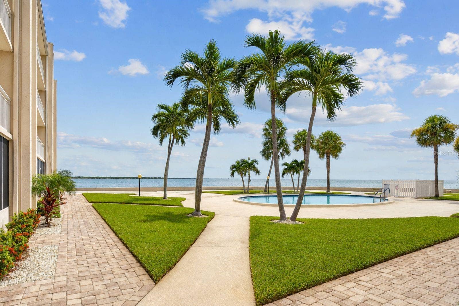 200 1ST AVENUE, #207, St Pete Beach, FL 33706 200 1ST AVENUE, #207, St Pete Beach, FL 33706