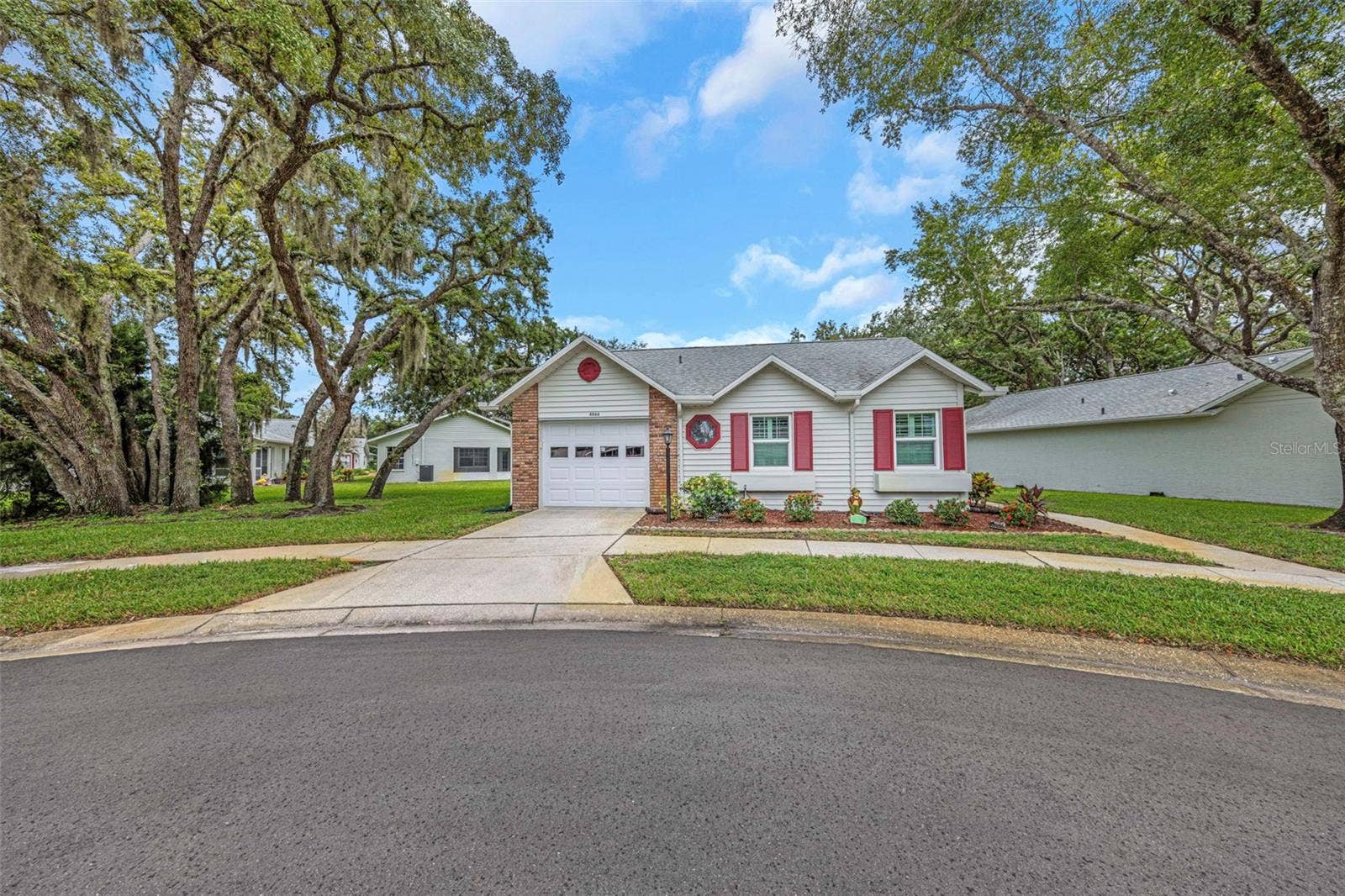 4866 ENFIELD COURT, New Port Richey, FL 34655 4866 ENFIELD COURT, New Port Richey, FL 34655