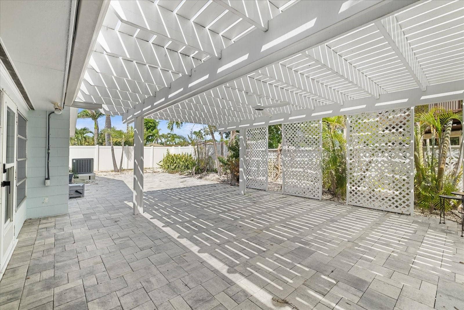 10001 S YACHT CLUB DRIVE, Treasure Island, FL 33706 10001 S YACHT CLUB DRIVE, Treasure Island, FL 33706