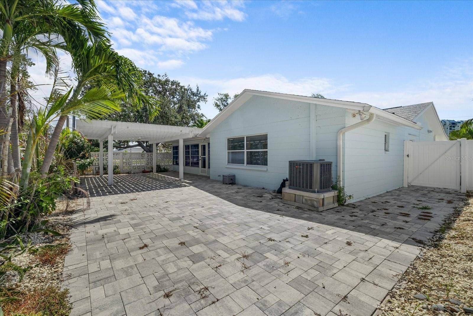 10001 S YACHT CLUB DRIVE, Treasure Island, FL 33706 10001 S YACHT CLUB DRIVE, Treasure Island, FL 33706