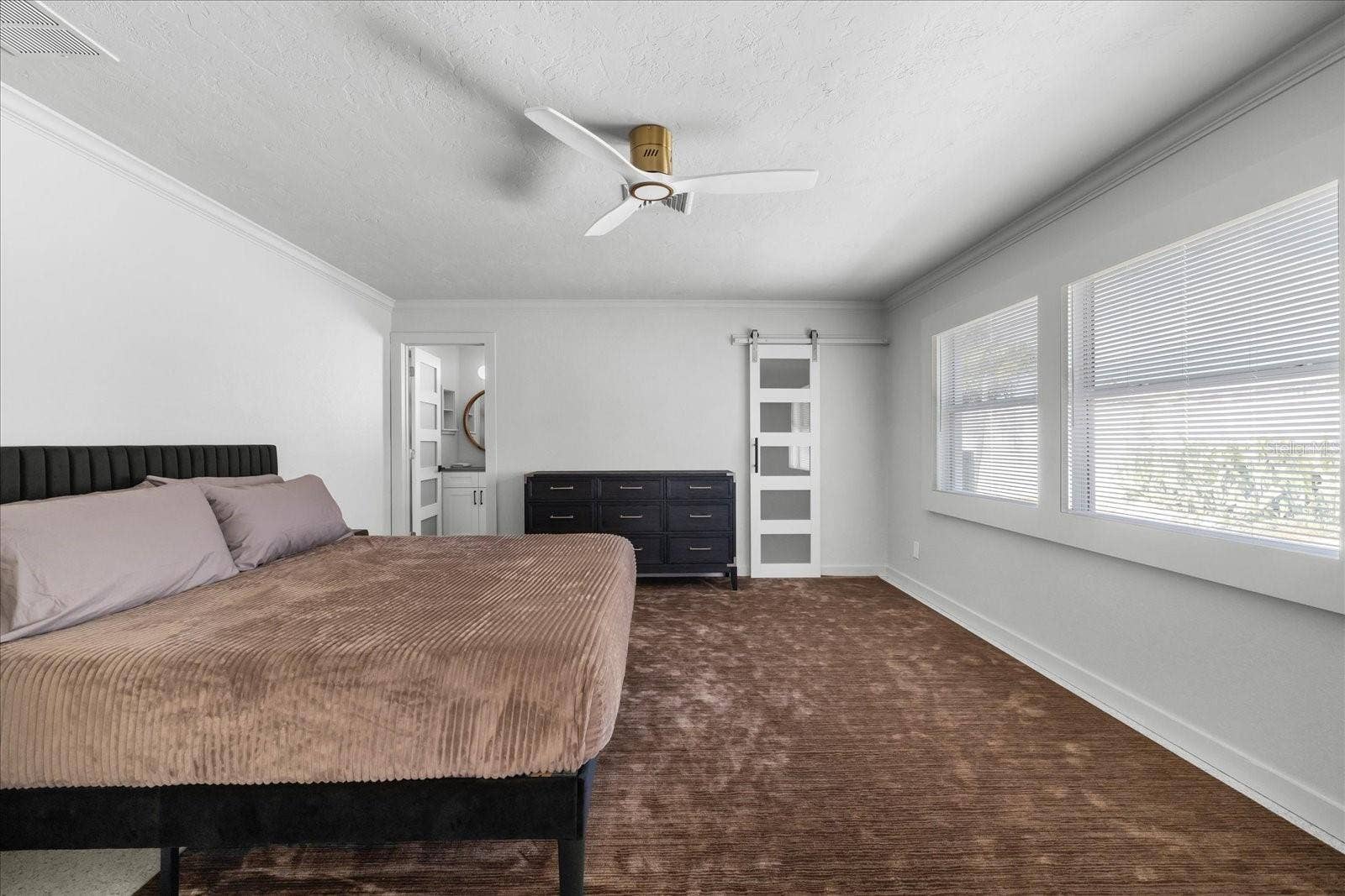 10001 S YACHT CLUB DRIVE, Treasure Island, FL 33706 10001 S YACHT CLUB DRIVE, Treasure Island, FL 33706