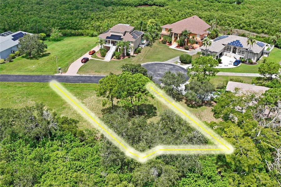 Property photo for 3034 SHEPPARDS CROOK, Holiday, FL