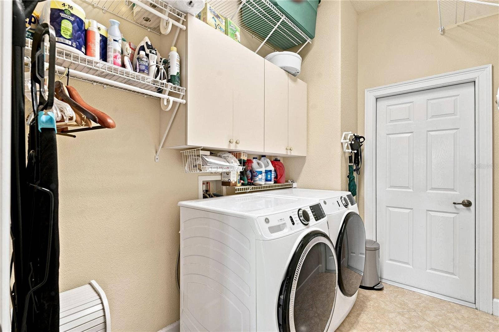 9271 WESTSHORE DRIVE, Weeki Wachee, FL 34613 Laundry room