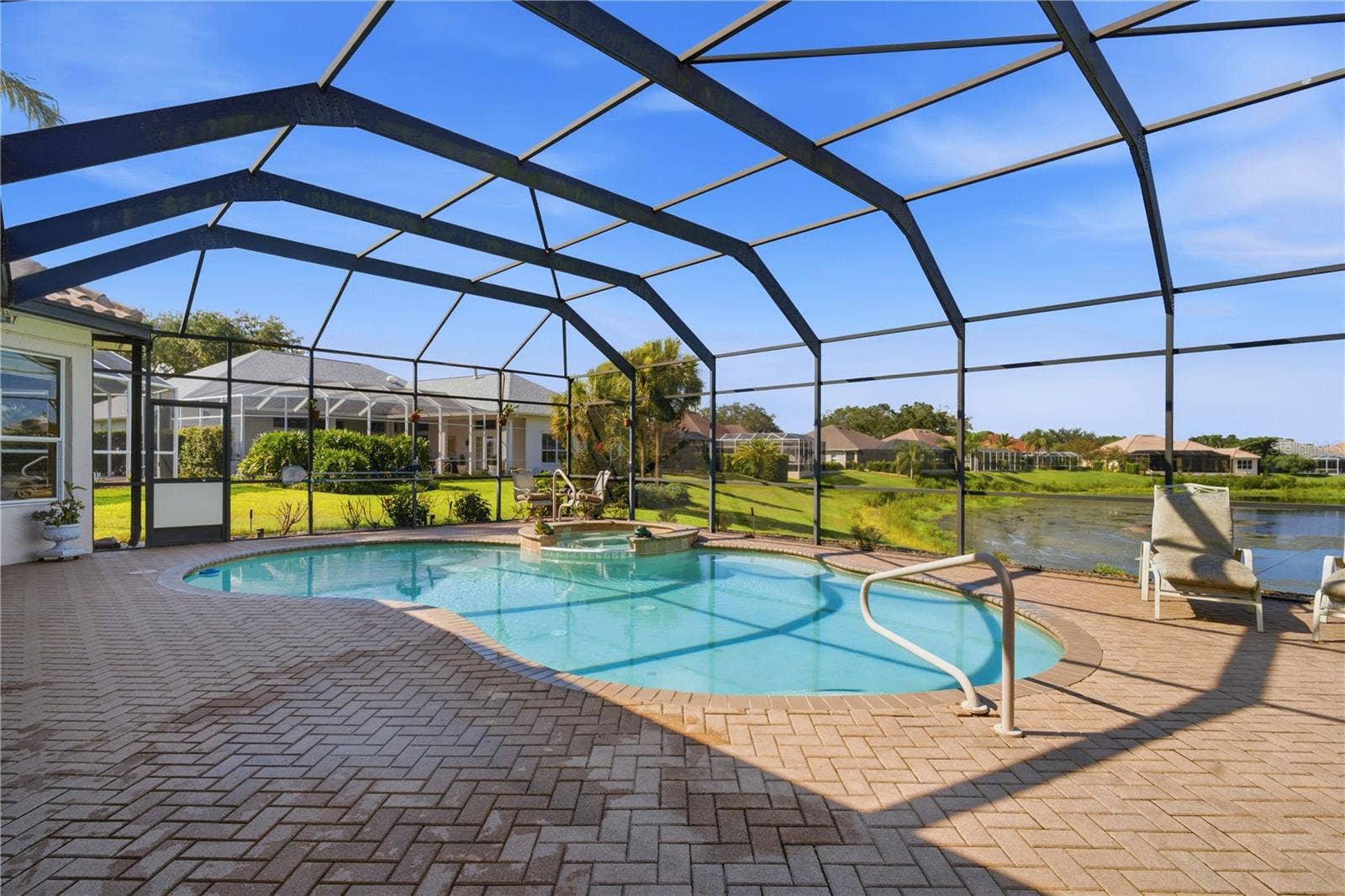 9271 WESTSHORE DRIVE, Weeki Wachee, FL 34613 pool heated