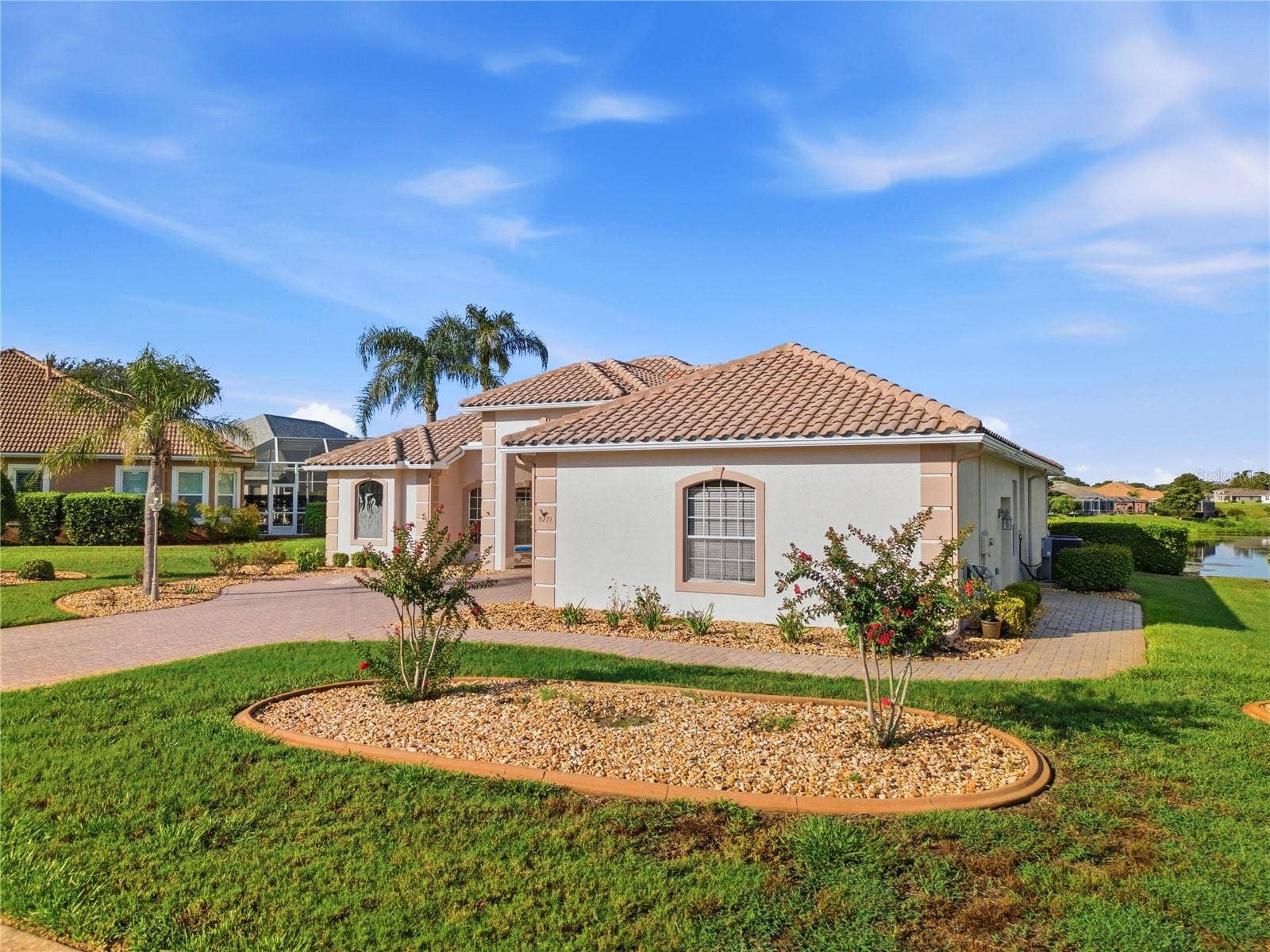 9271 WESTSHORE DRIVE, Weeki Wachee, FL 34613 Side view