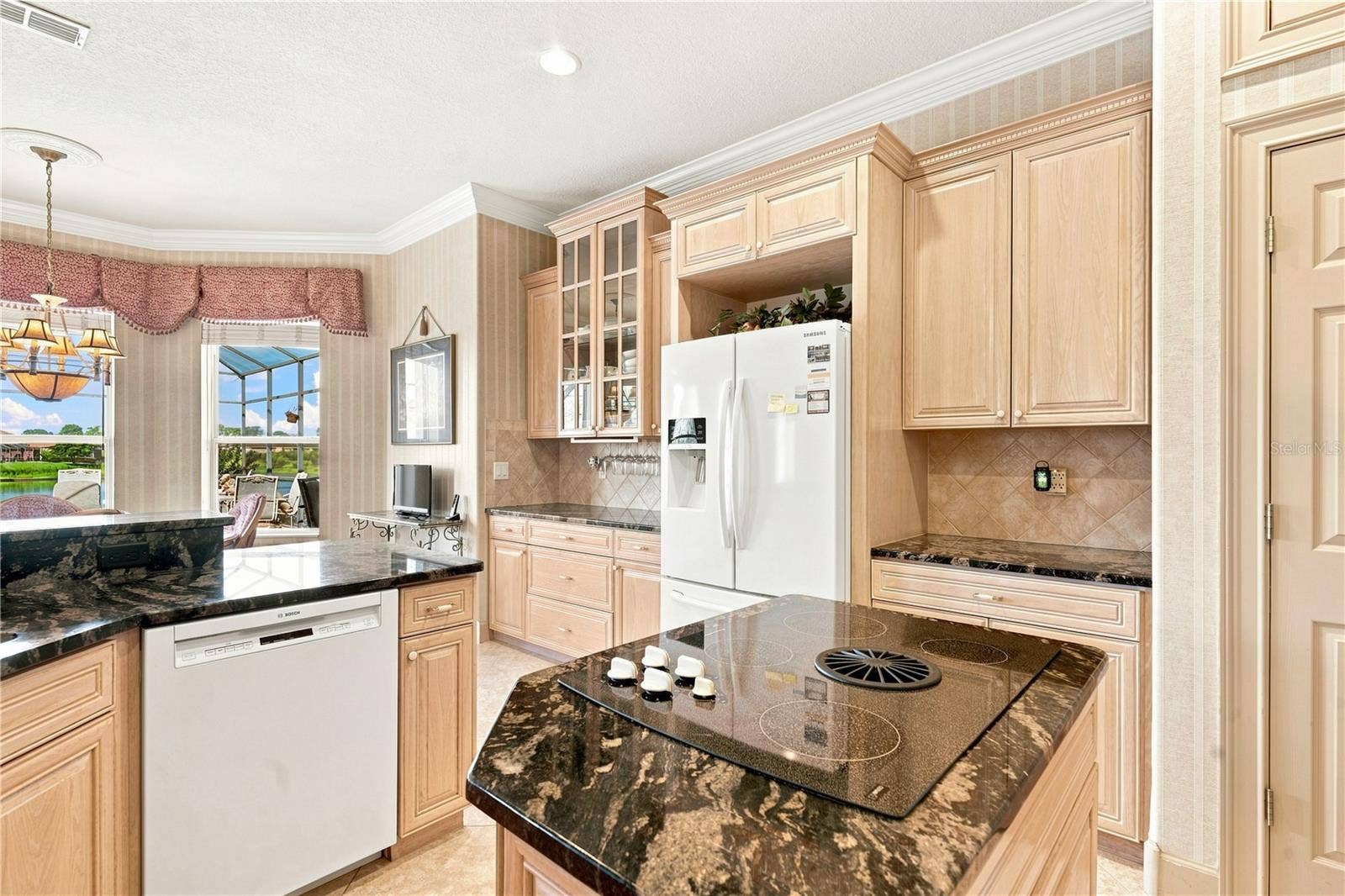 9271 WESTSHORE DRIVE, Weeki Wachee, FL 34613 Kitchen