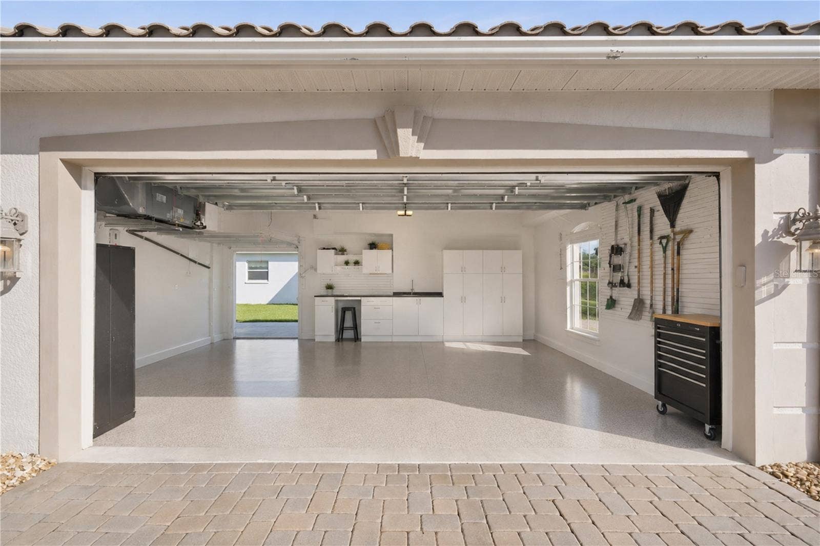 9271 WESTSHORE DRIVE, Weeki Wachee, FL 34613 two gar garage plus separate golf cart space entrance
