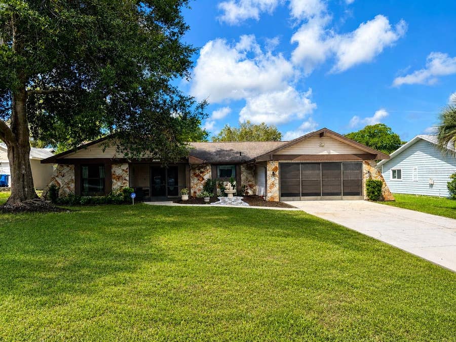 Property photo for 7401 GALLOWAY ROAD, Weeki Wachee, FL