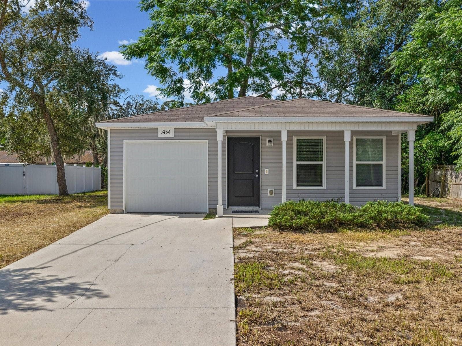 7454 MOHAWK TRAIL, Spring Hill, FL 34606 7454 MOHAWK TRAIL, Spring Hill, FL 34606