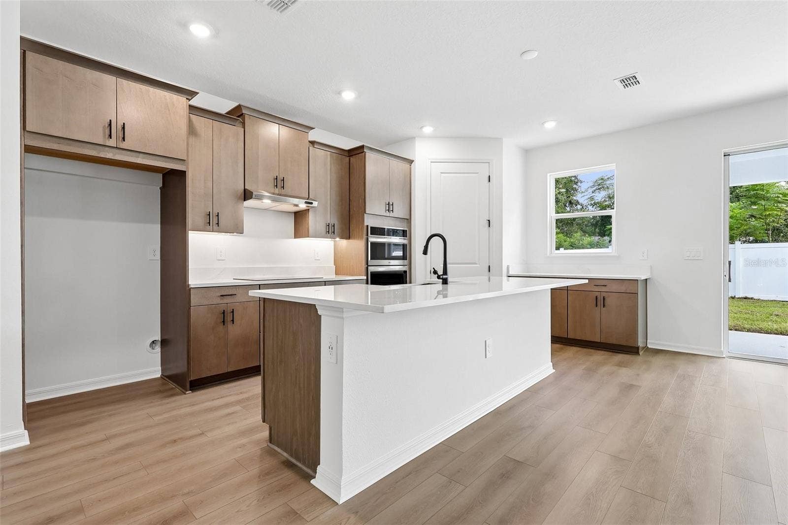 4272 DARBY COURT, Eustis, FL 32736