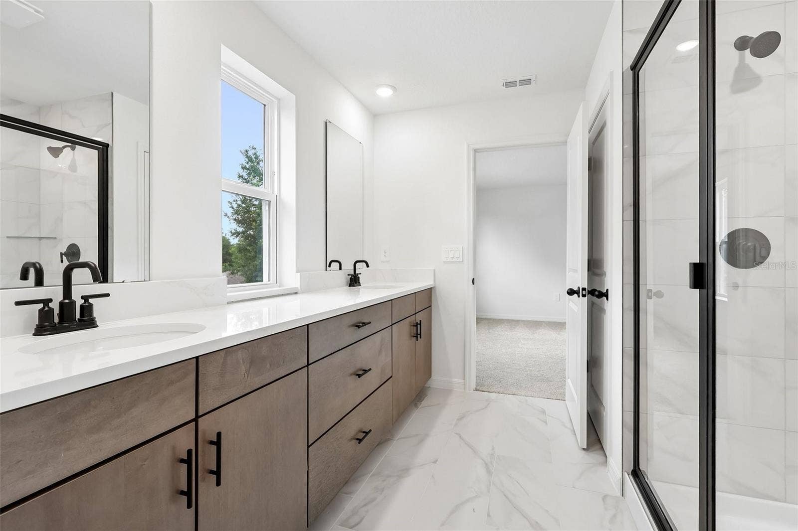 4272 DARBY COURT, Eustis, FL 32736