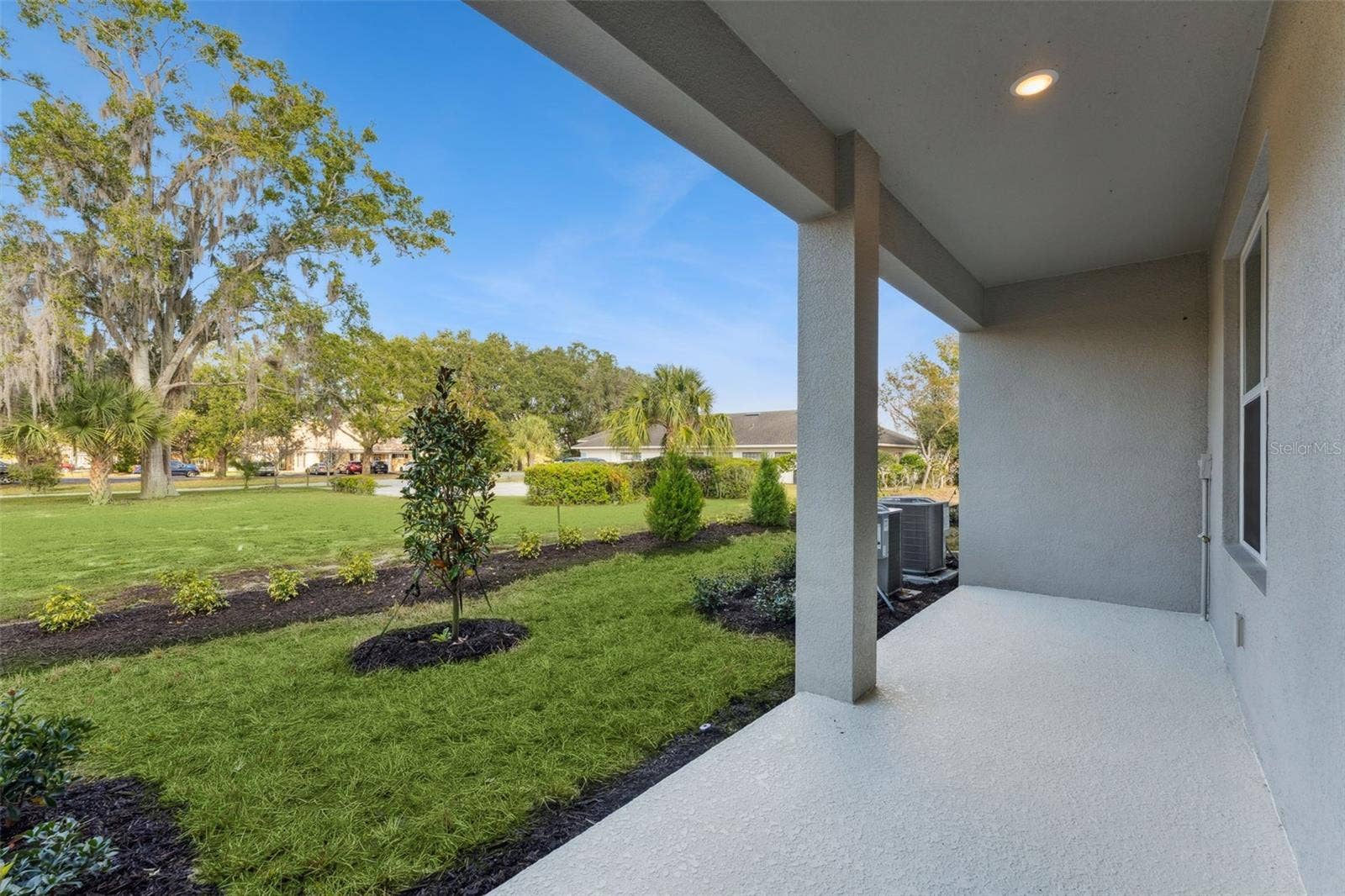 2274 RED PINE COURT, Eustis, FL 32726