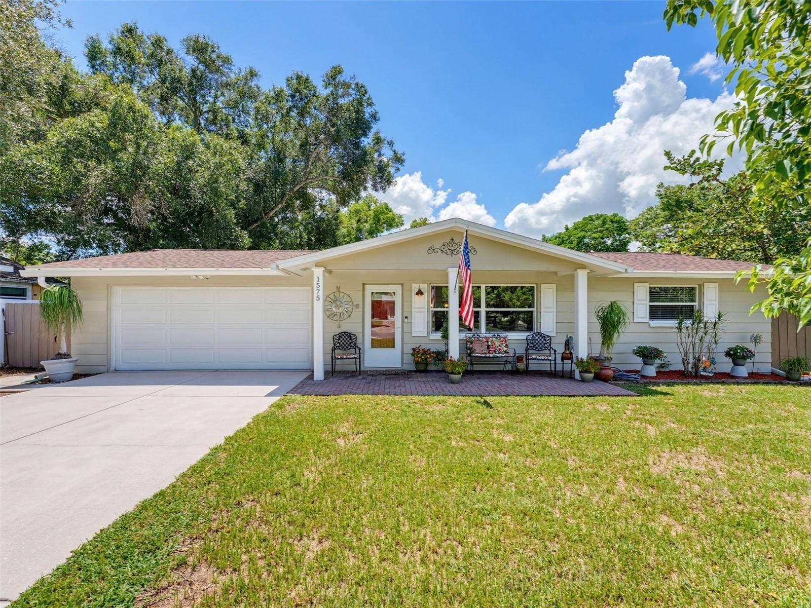 1575 JASMINE WAY, Clearwater, FL 33756