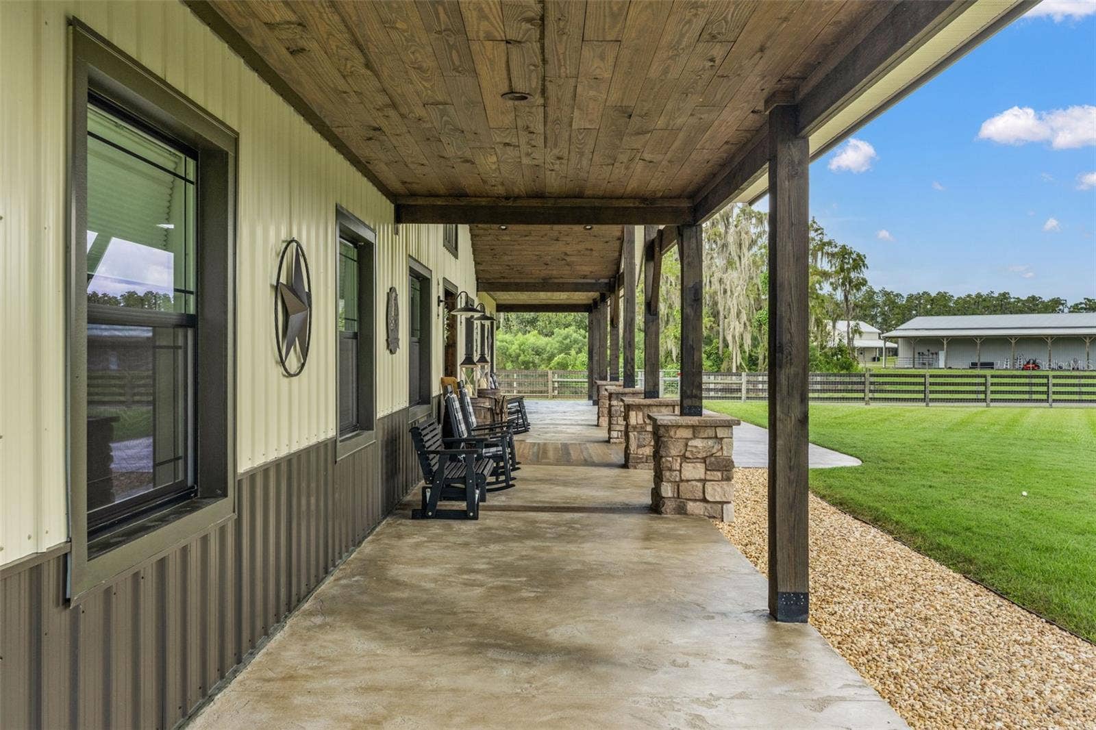 11657 MOORE ROAD, Lakeland, FL 33809 11657 MOORE ROAD, Lakeland, FL 33809