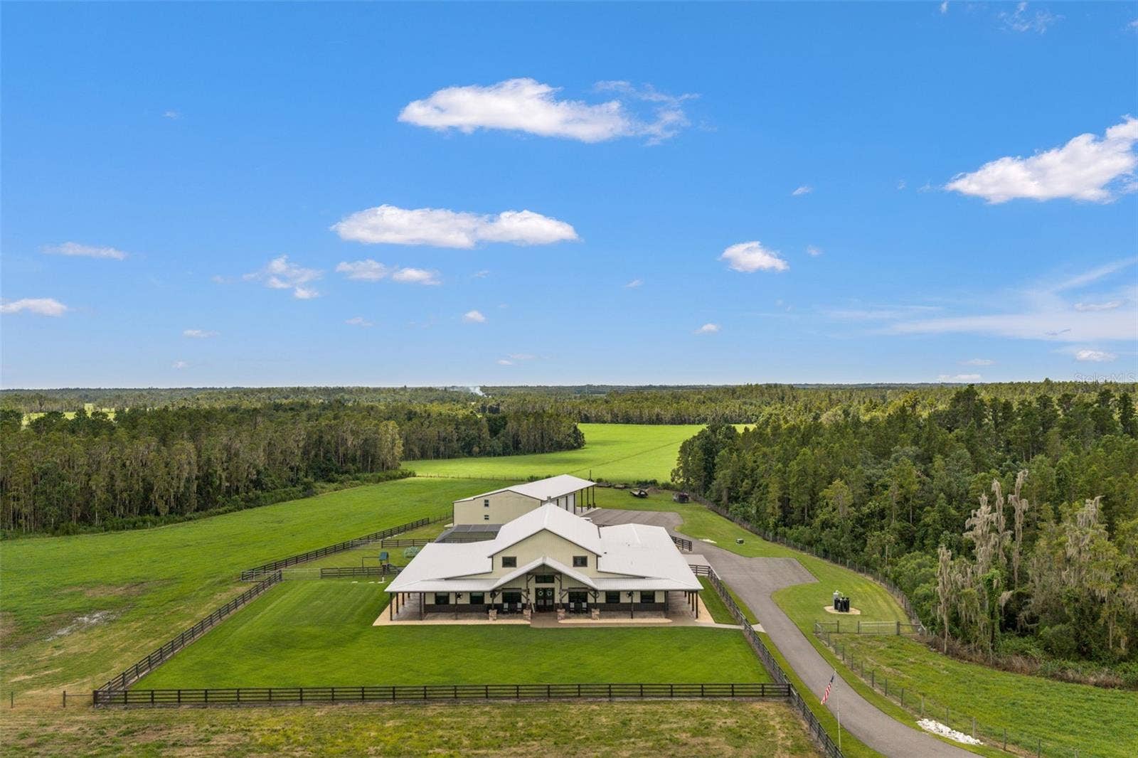 11657 MOORE ROAD, Lakeland, FL 33809 11657 MOORE ROAD, Lakeland, FL 33809