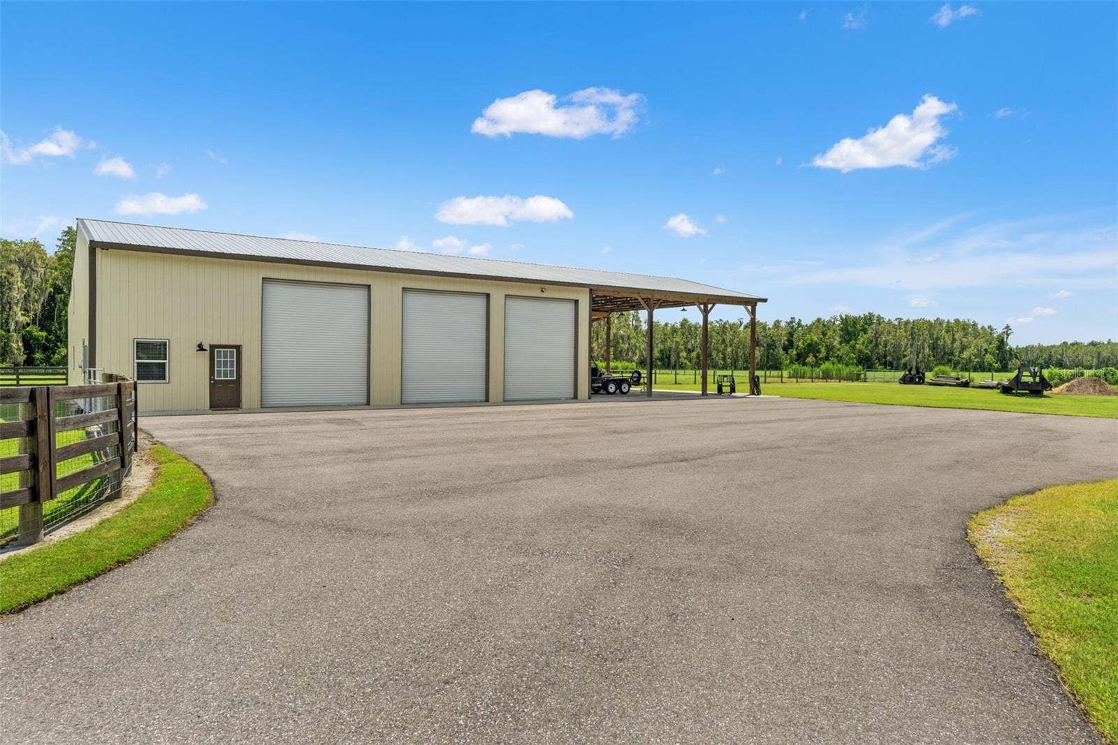 11657 MOORE ROAD, Lakeland, FL 33809 11657 MOORE ROAD, Lakeland, FL 33809