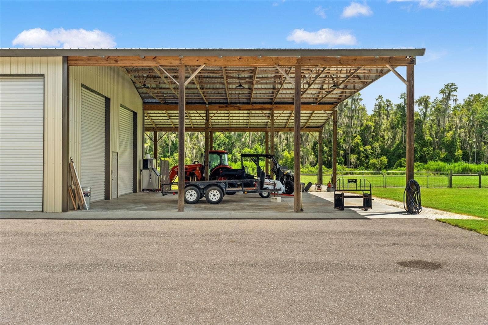 11657 MOORE ROAD, Lakeland, FL 33809 11657 MOORE ROAD, Lakeland, FL 33809