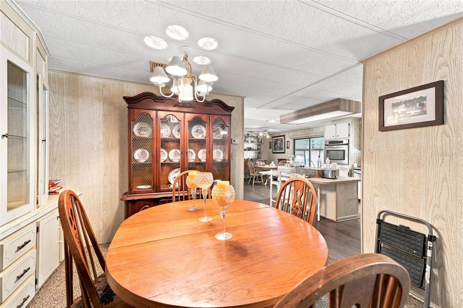 8150 MODENA AVENUE, Brooksville, FL 34613 Dining/Kitchen