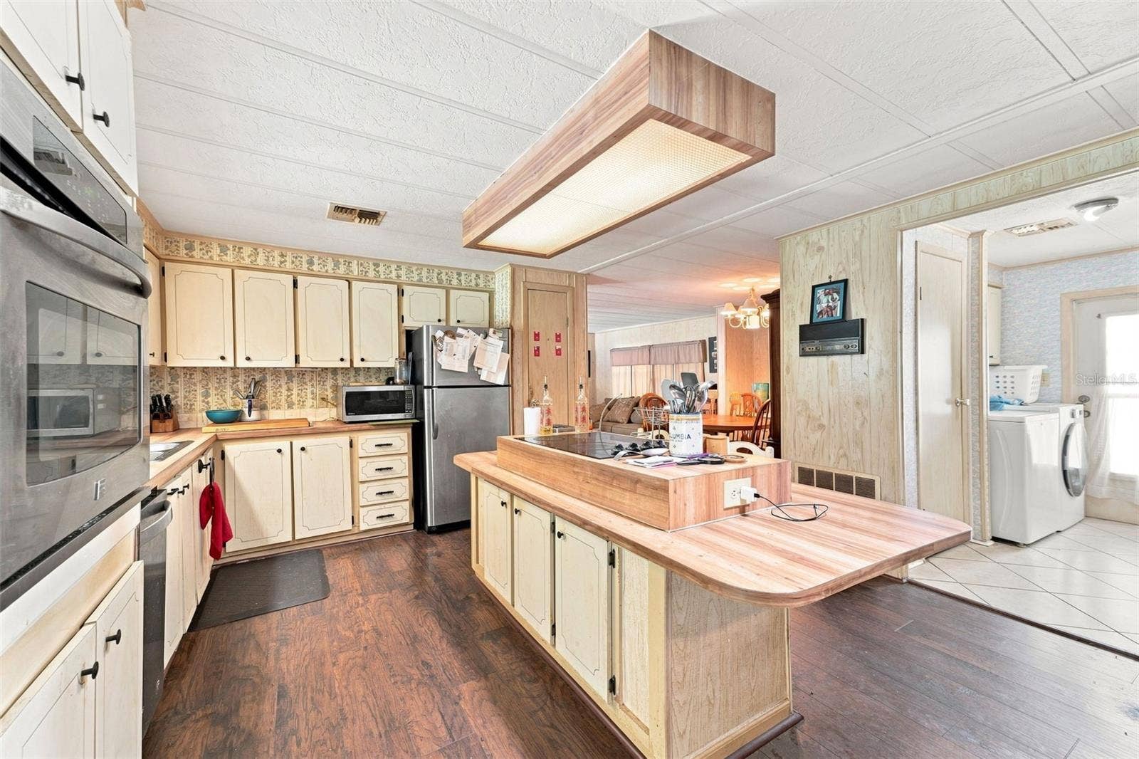 8150 MODENA AVENUE, Brooksville, FL 34613 Kitchen