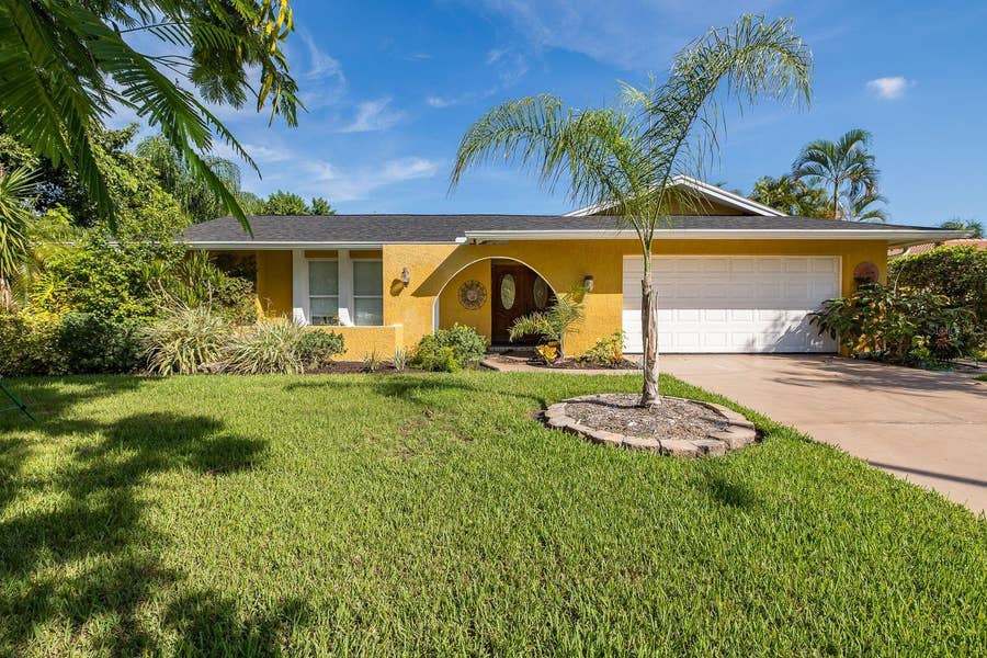 Property photo for 11555 PINE STREET, Seminole, FL