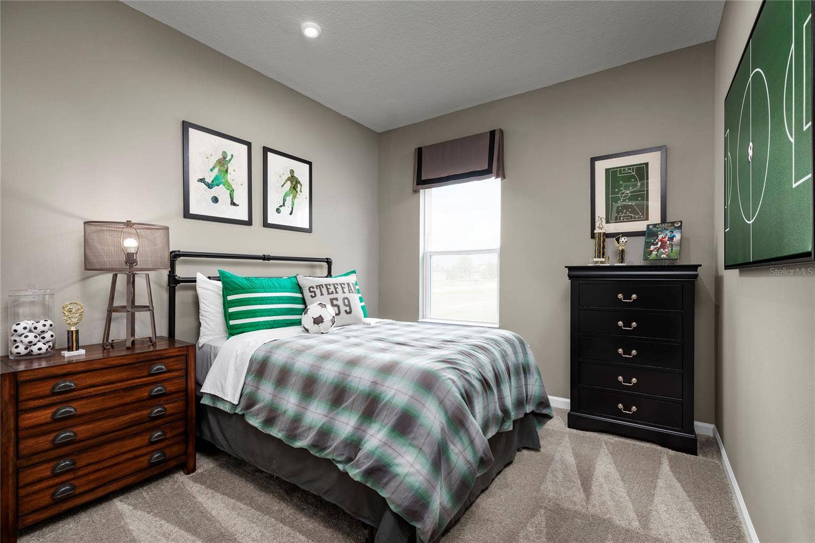 8628 SWAN VIEW CIRCLE, Leesburg, FL 34788 8628 SWAN VIEW CIRCLE, Leesburg, FL 34788