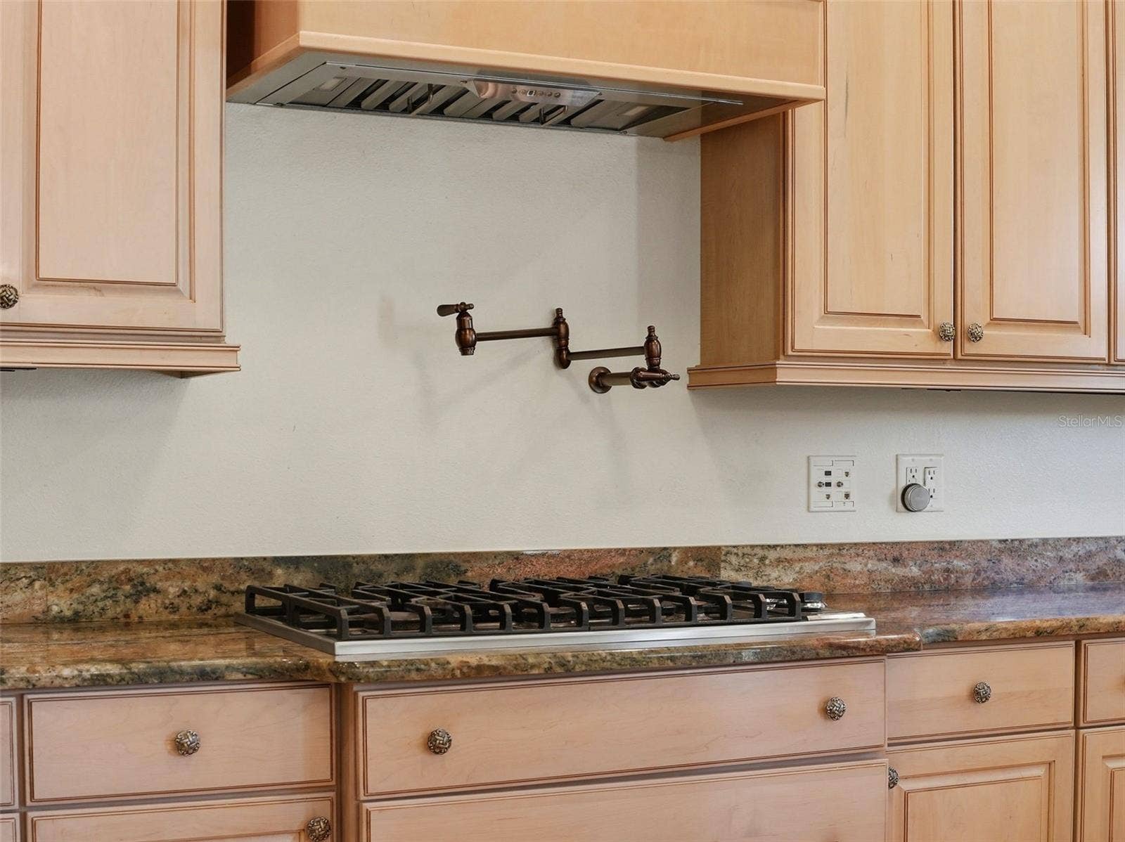 7258 LOBLOLLY COURT, Weeki Wachee, FL 34607
