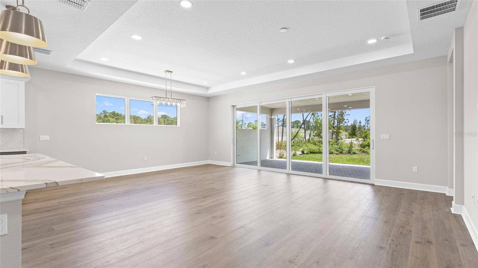 1293 TWIN FARMS COURT, Deland, FL 32724 Great Room to Dining