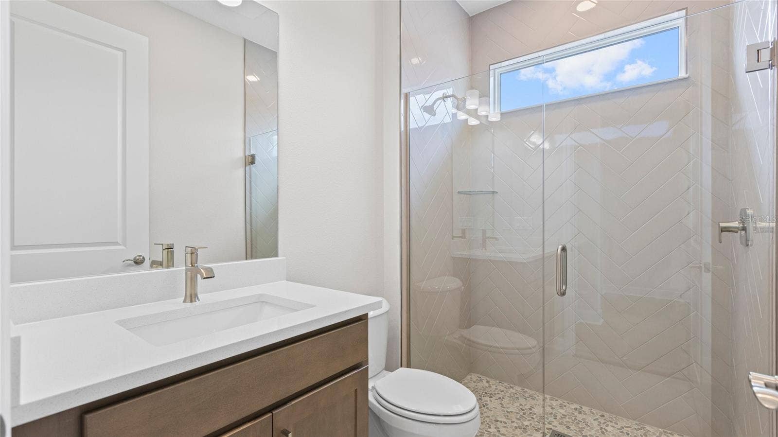 1293 TWIN FARMS COURT, Deland, FL 32724 Bath