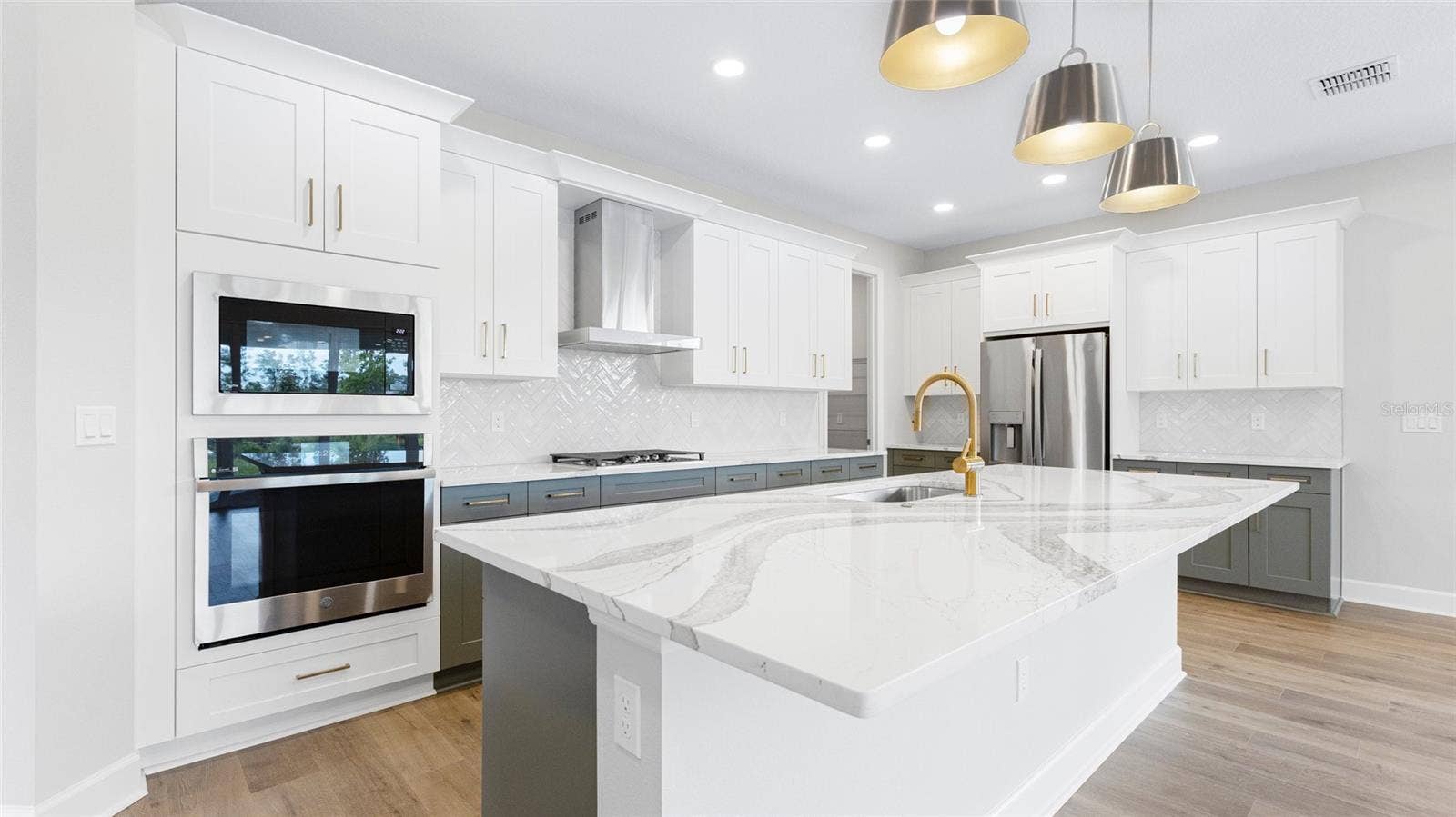 1293 TWIN FARMS COURT, Deland, FL 32724 Kitchen