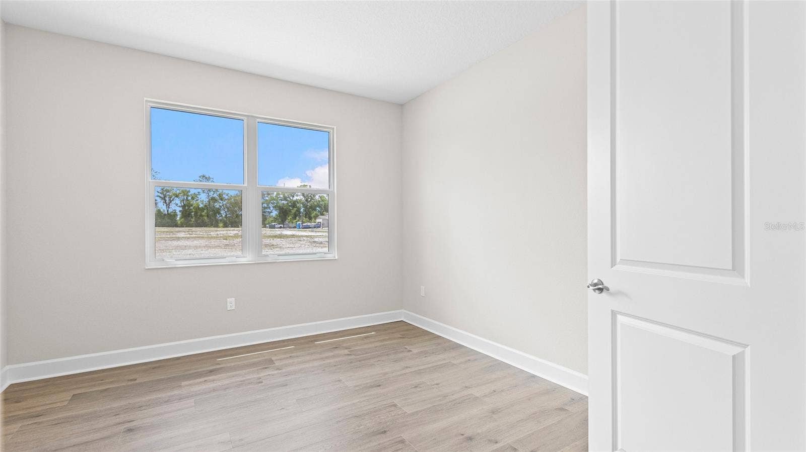 1293 TWIN FARMS COURT, Deland, FL 32724 Flex