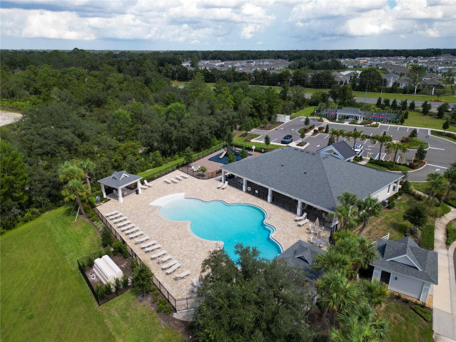 1633 LAKE RESERVE DRIVE, Deland, FL 32724 1633 LAKE RESERVE DRIVE, Deland, FL 32724