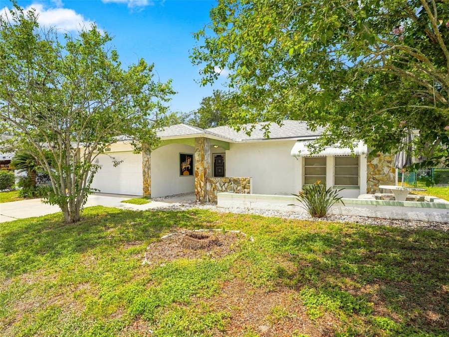 Property photo for 11121 ROLLINGWOOD DRIVE, Port Richey, FL