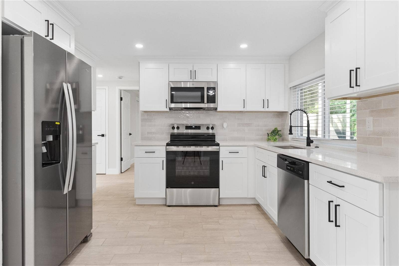 12220 MEADOWBROOK LANE, Hudson, FL 34667 12220 MEADOWBROOK LANE, Hudson, FL 34667