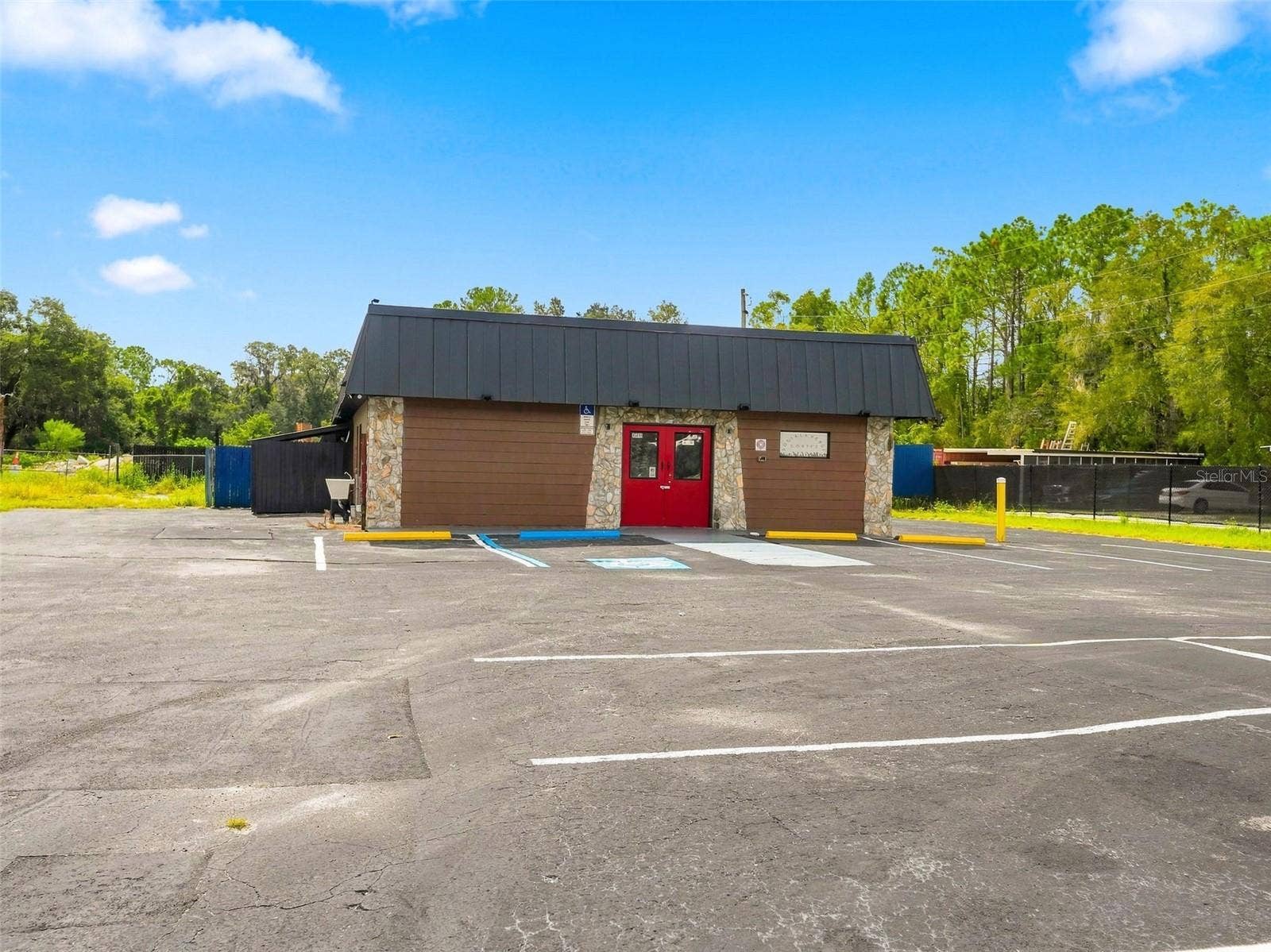 15440 CORTEZ BOULEVARD, Brooksville, FL 34613 15440 CORTEZ BOULEVARD, Brooksville, FL 34613