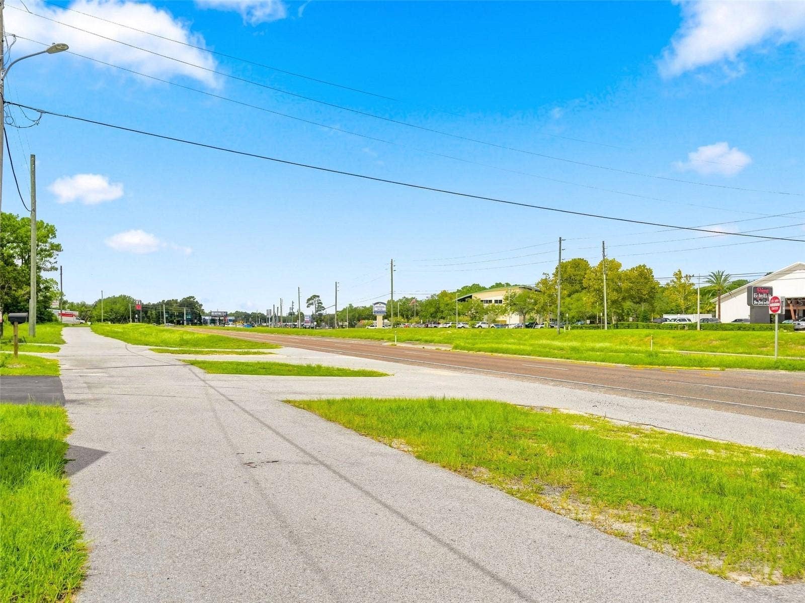 15440 CORTEZ BOULEVARD, Brooksville, FL 34613 15440 CORTEZ BOULEVARD, Brooksville, FL 34613