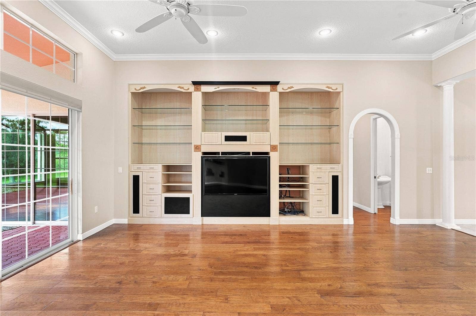 8698 MISSISSIPPI RUN, Weeki Wachee, FL 34613 8698 MISSISSIPPI RUN, Weeki Wachee, FL 34613
