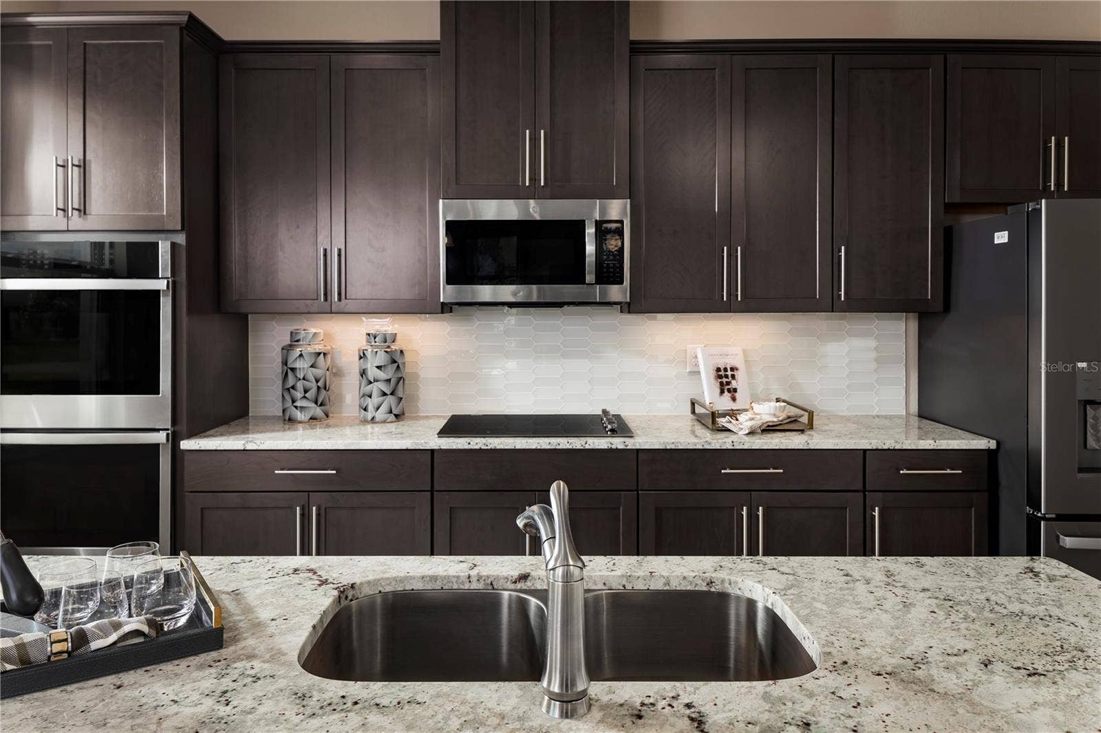 11161 NELLIE CROSSING CIRCLE, Clermont, FL 34711 11161 NELLIE CROSSING CIRCLE, Clermont, FL 34711