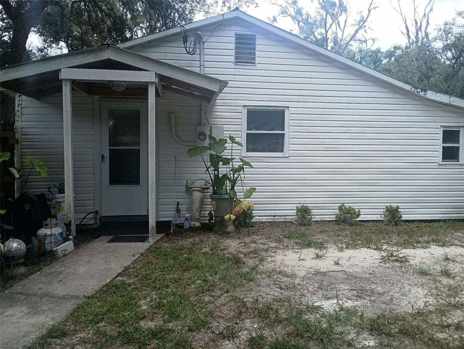 112 HUSEK STREET, Masaryktown, FL 34604 112 HUSEK STREET, Masaryktown, FL 34604