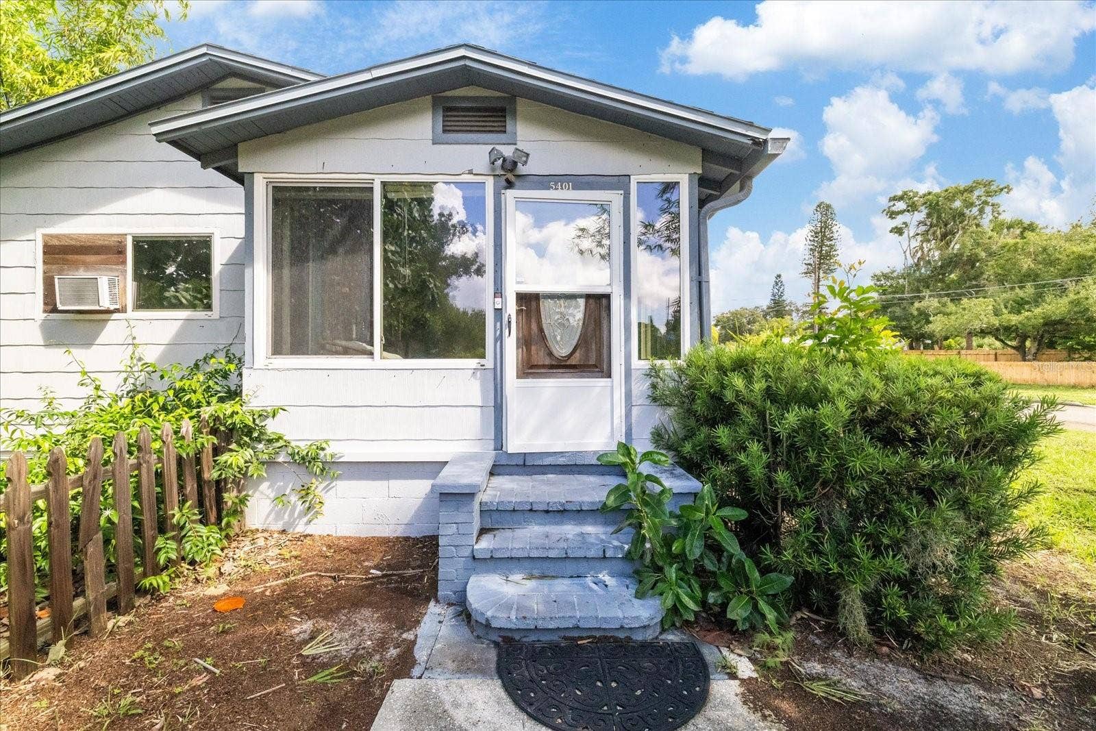 5401 21ST AVENUE S, Gulfport, FL 33707 5401 21ST AVENUE S, Gulfport, FL 33707