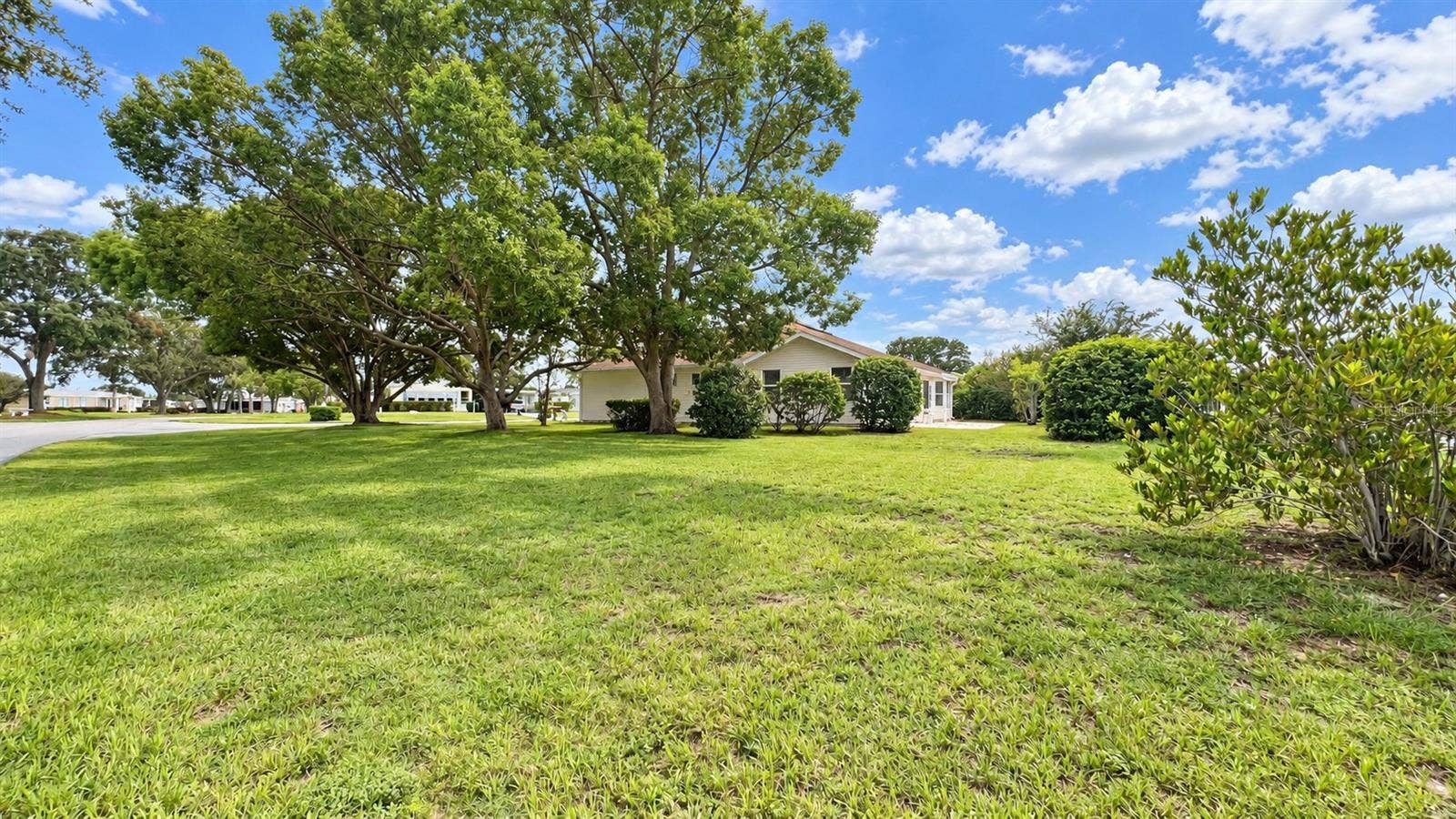 6501 SW 84TH PLACE ROAD, Ocala, FL 34476 CORNER lot with large yard for more privacy.