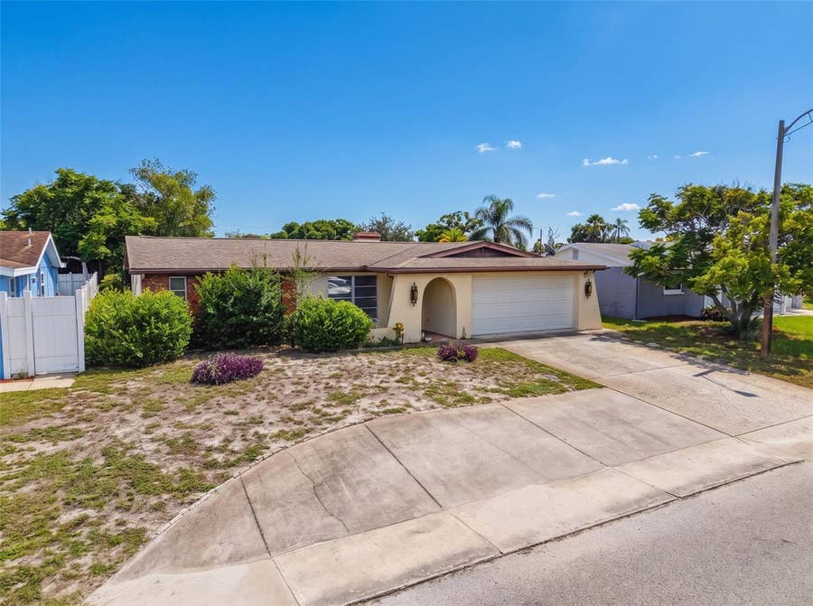 Property photo for 9916 LAKE CHRISE LANE, Port Richey, FL