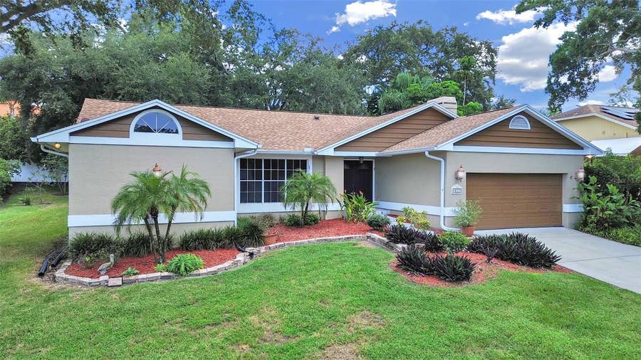 Property photo for 611 TOMOKA DRIVE, Palm Harbor, FL