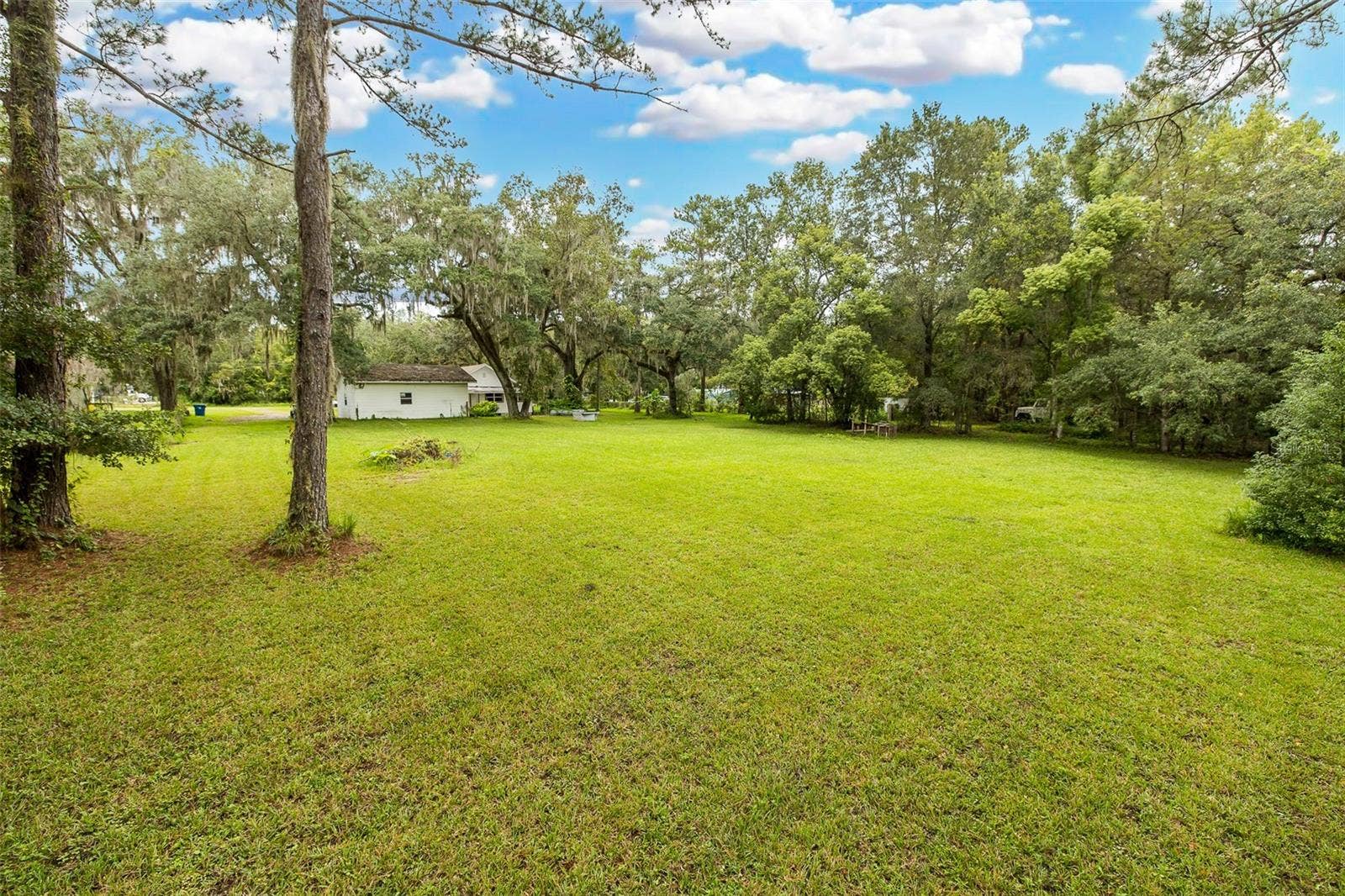 1205 S MAIN STREET, Brooksville, FL 34601 1205 S MAIN STREET, Brooksville, FL 34601
